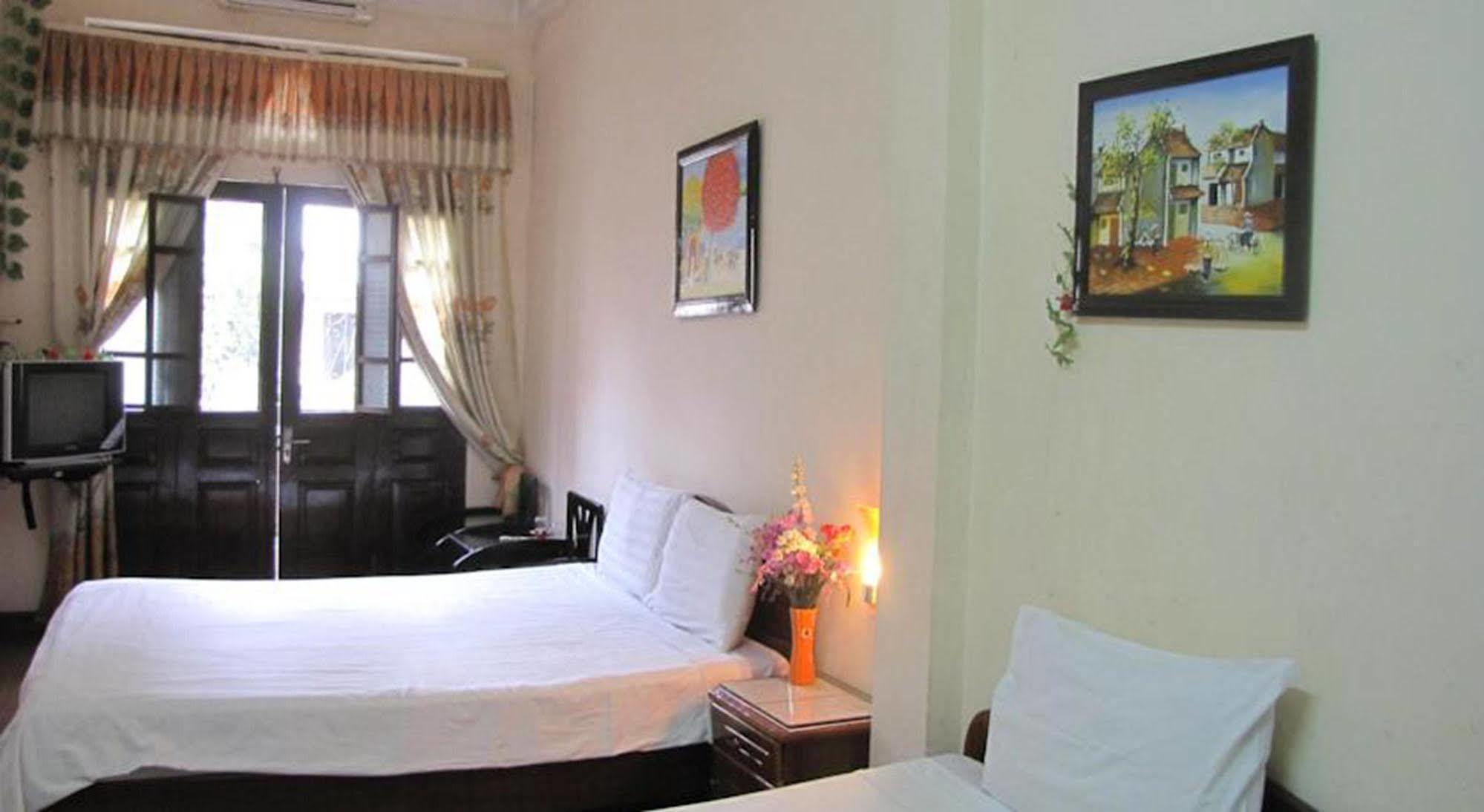 Hanoi Caballos Hotel Bagian luar foto