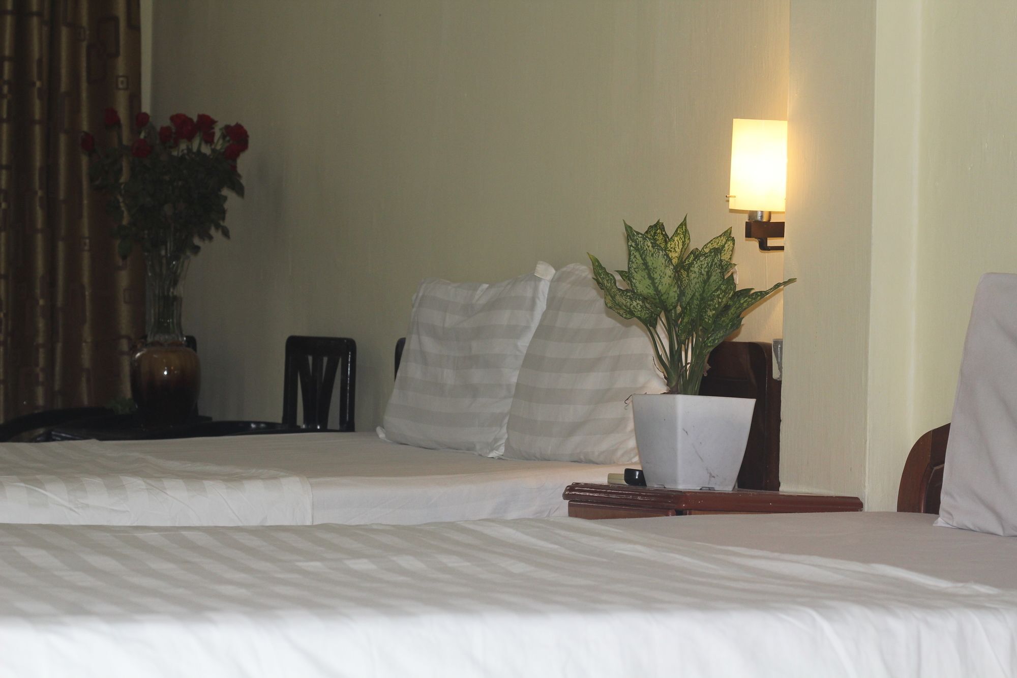 Hanoi Caballos Hotel Bagian luar foto